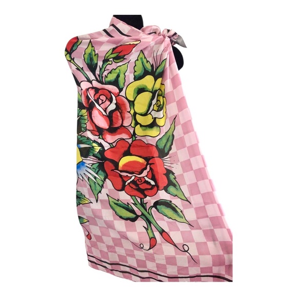 Ed Hardy pink white checkered iconic Ed Hardy red rose florals scarf shawl new - Picture 3 of 15